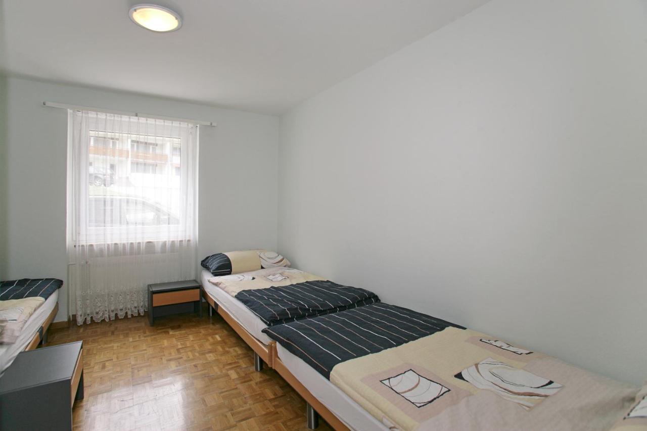 Apartments Haus Quelle Лойкербад Екстериор снимка